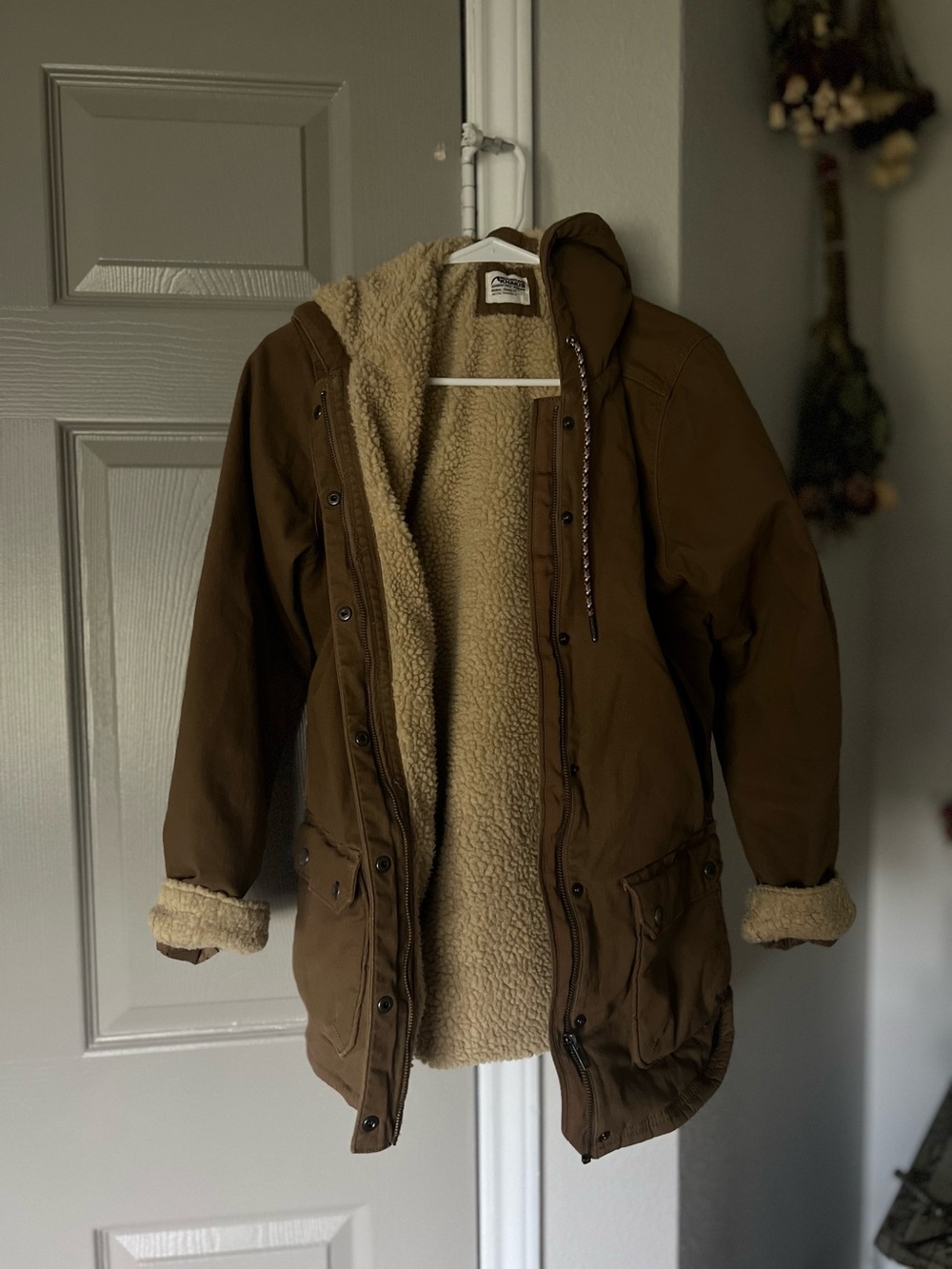 Womens Brown Sherpa-Lined Parka Jacket